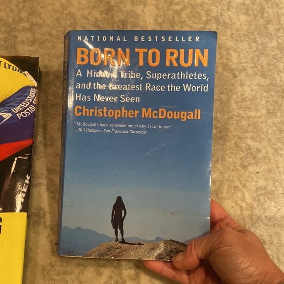 Lance Armstrong, images of a champion photo & coffee table book. Born to run set - Picture 8 of 11